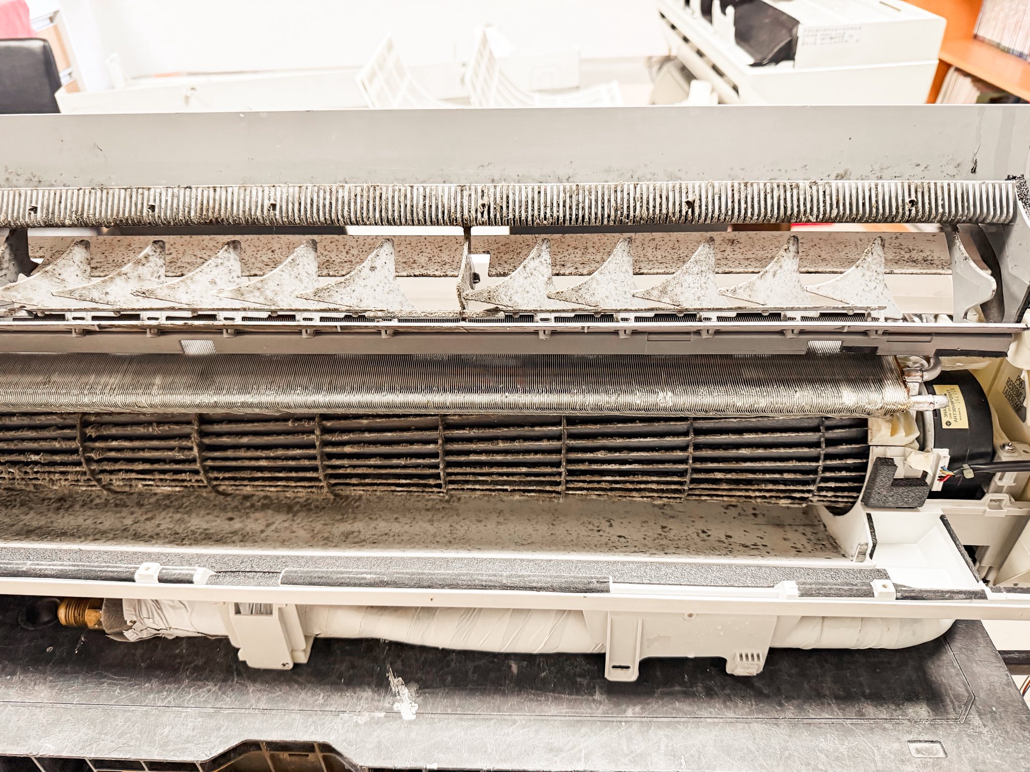 高雄空調全機拆解清洗